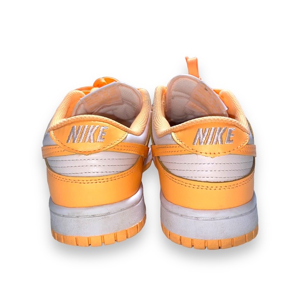 Nike Dunk Low ‘Peach Cream White’ Women Sz 8 - Picture 2 of 11